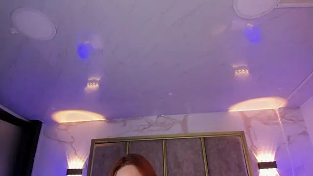 lolagray__ - LolaGray__'s free webcam - UK Sex Cams