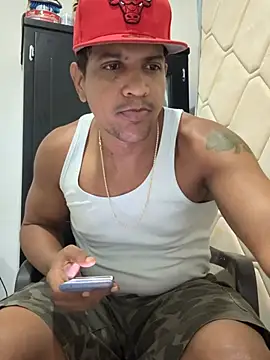 bigdick211292 webcam