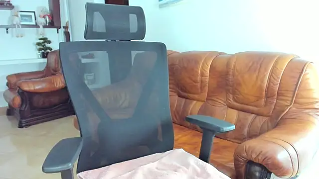HeavenAva webcam