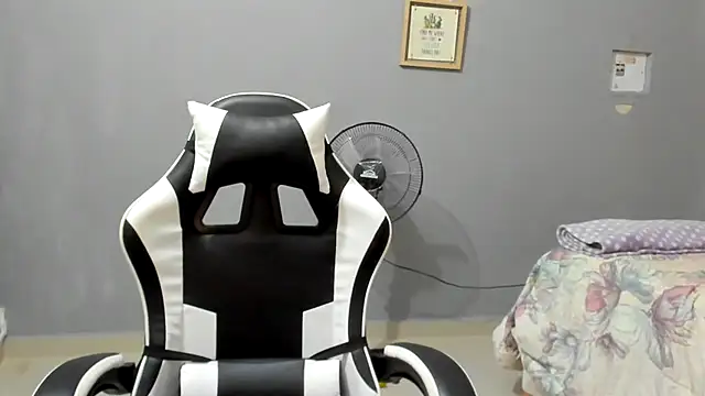 __Emma__11__Lecat_ webcam