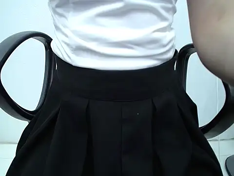_Lady- webcam