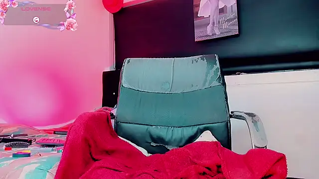 Kendall_hornyy webcam