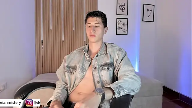 Dorianmistery2322_ webcam