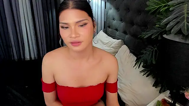 delightfulasianhugecock webcam