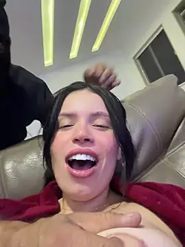 Rafaellaz Live Web Cam Show