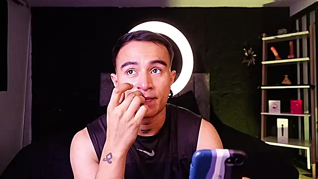 LiamDeep webcam