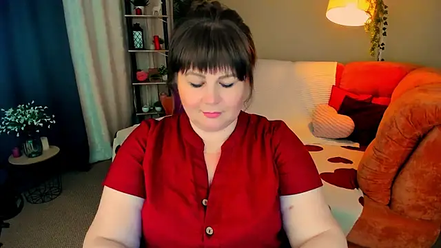 CrystaalStaar live cam on StripChat