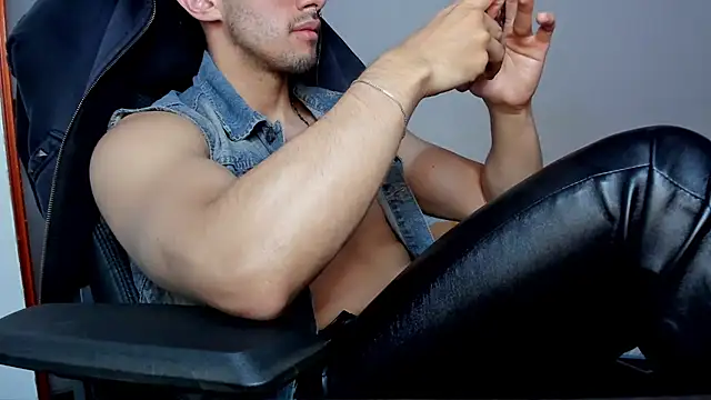 Tommy_Bred webcam