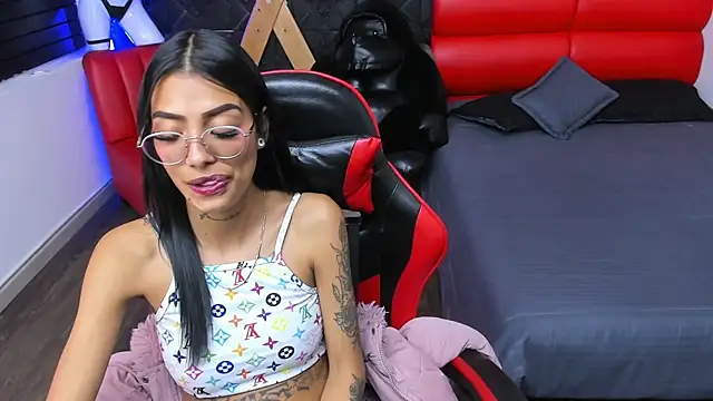 KarlaSlutSkinny__ webcam