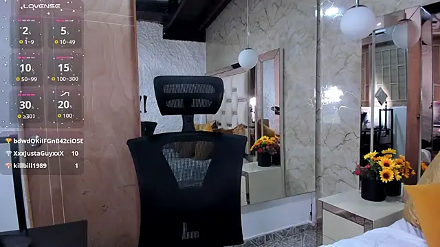 katleya_lewiis webcam