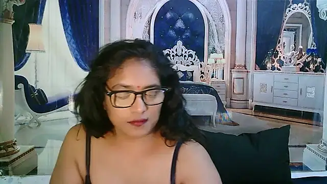 IndiaBlackPanther webcam