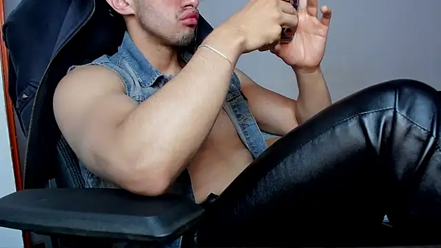 Tommy_Bred webcam