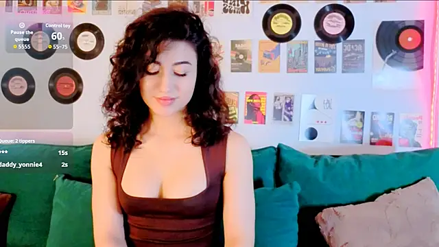 Maya_Rogerss webcam