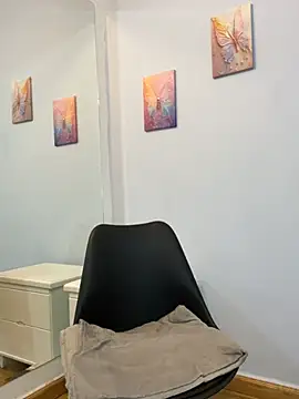 SophiaQueens webcam