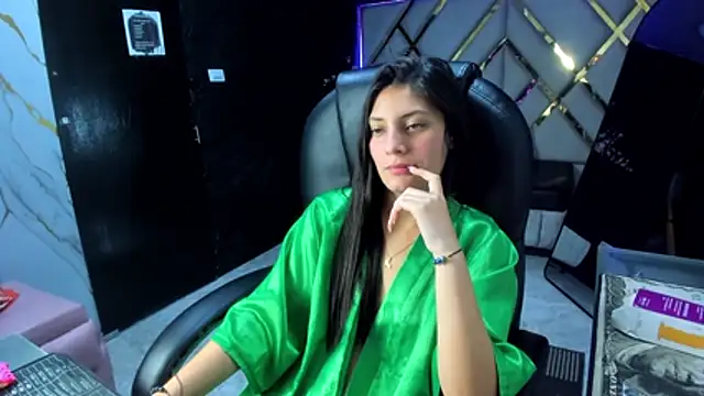 _Luna_Bennett webcam