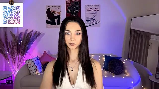 LinaMour webcam