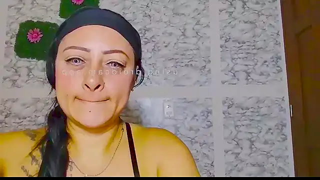 XXXStephanie_XXX webcam