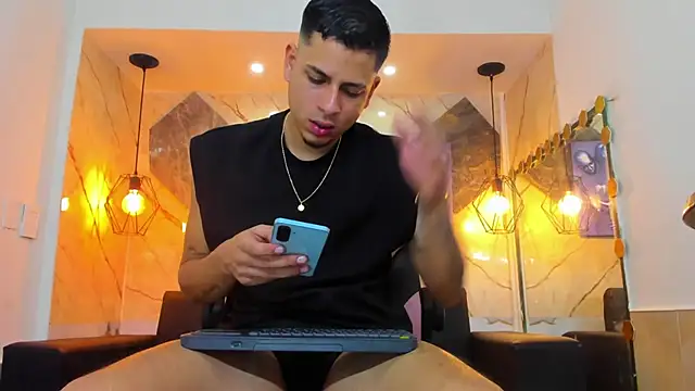Klaar_Blessed webcam