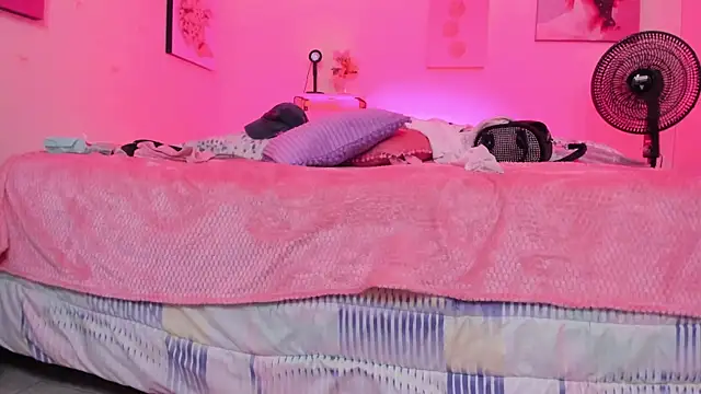 AnnyCotton webcam
