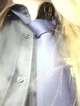 suzy-111 webcam