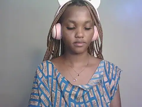 PrettyT5 webcam