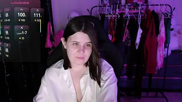 AmyVibess webcam