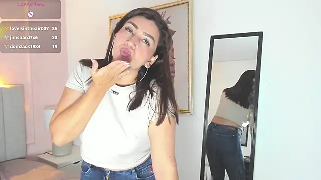 victoria_bourne webcam