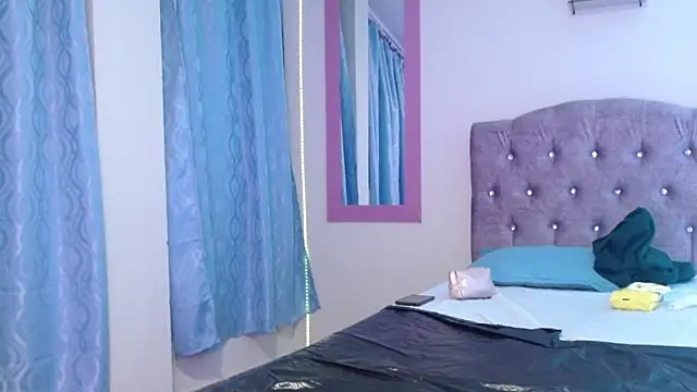 naya_10 webcam
