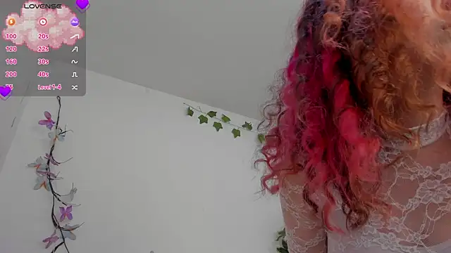 MarieTaylor_ webcam