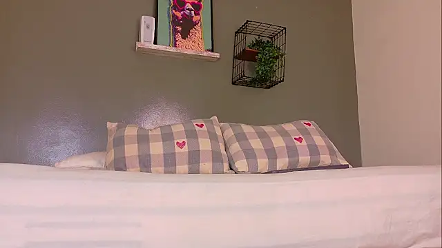 AndrewKenoxx__ webcam