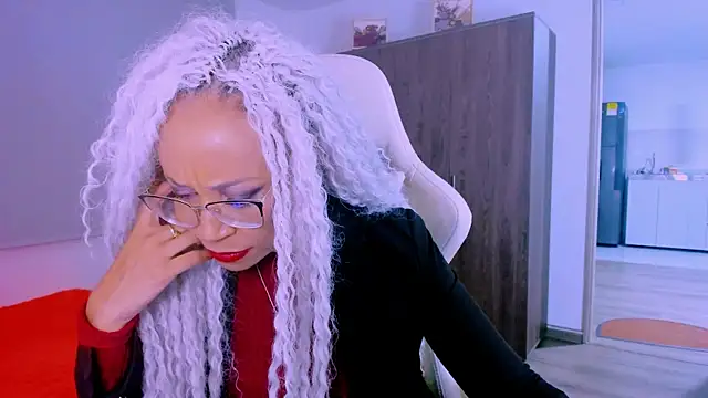 ScarlettMalbec webcam