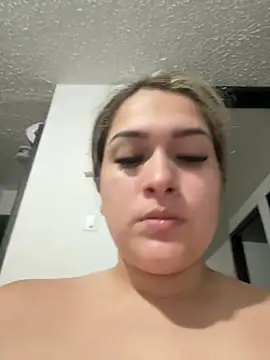 Sara_smiiith211 live sex cam