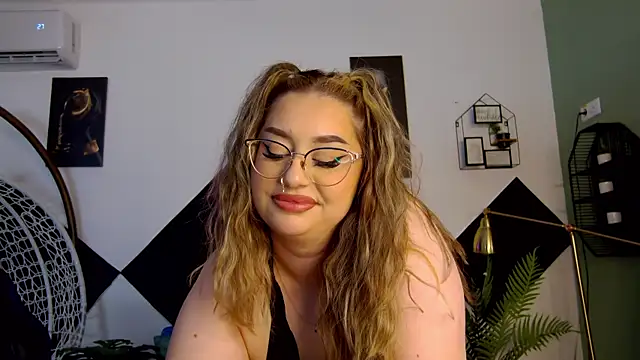 Katewalker_ webcam