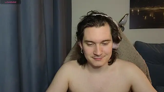 MoreRealAlex webcam