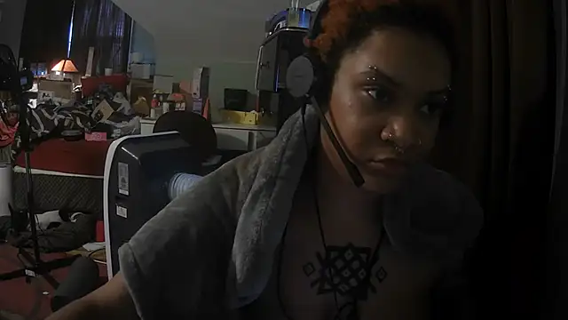 nickytheehawtie webcam