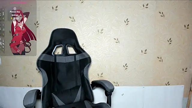NicoleDaviss webcam