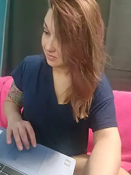 NicolePearl webcam