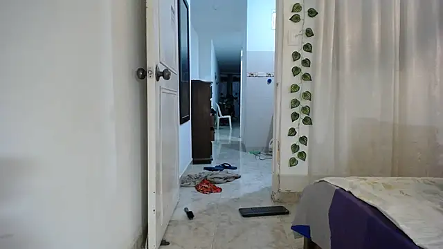 ivonne__hott1 webcam