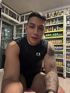 OliverWest04 Live Web Cam Show