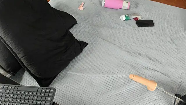 BellaBoobs_ webcam