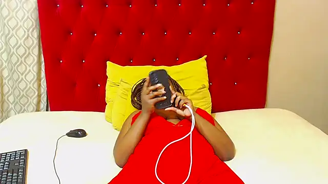 AFROGODDESS25 webcam