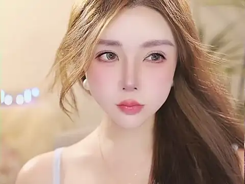 Qiaoqiao__ webcam