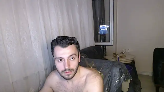 handsomeee04 webcam