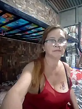 SexyHottMom webcam