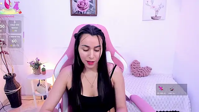 EmmaMyers1 webcam