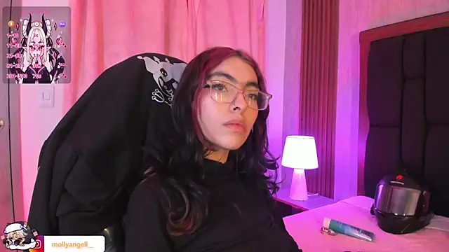 Molly_A webcam