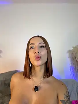 Yelena_Miller1 webcam