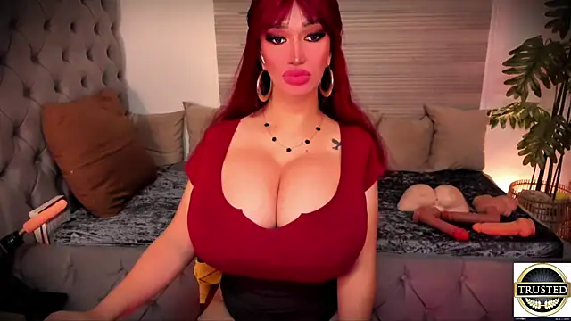 PlayfullMaria webcam