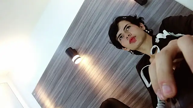 Jazmiin_Rosee webcam