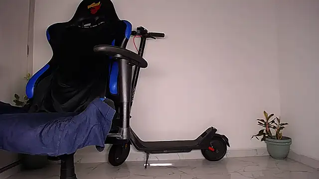 MAXJONES_2 webcam
